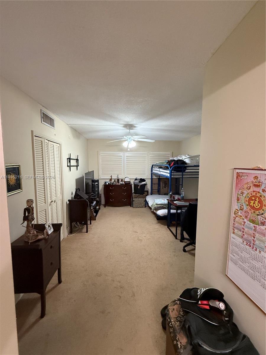 NO 12 PALM-AIRE COUNTRY C - Residential