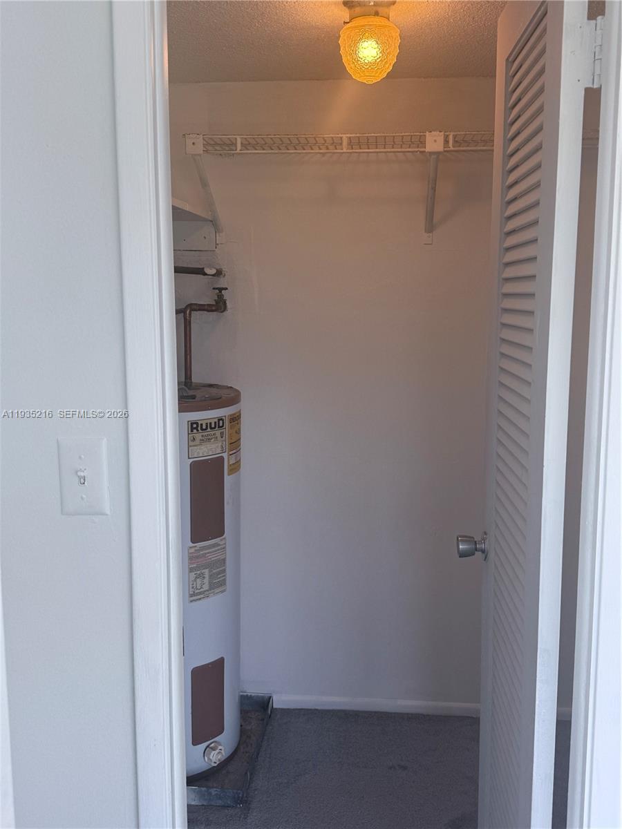NO 12 PALM-AIRE COUNTRY C - Residential
