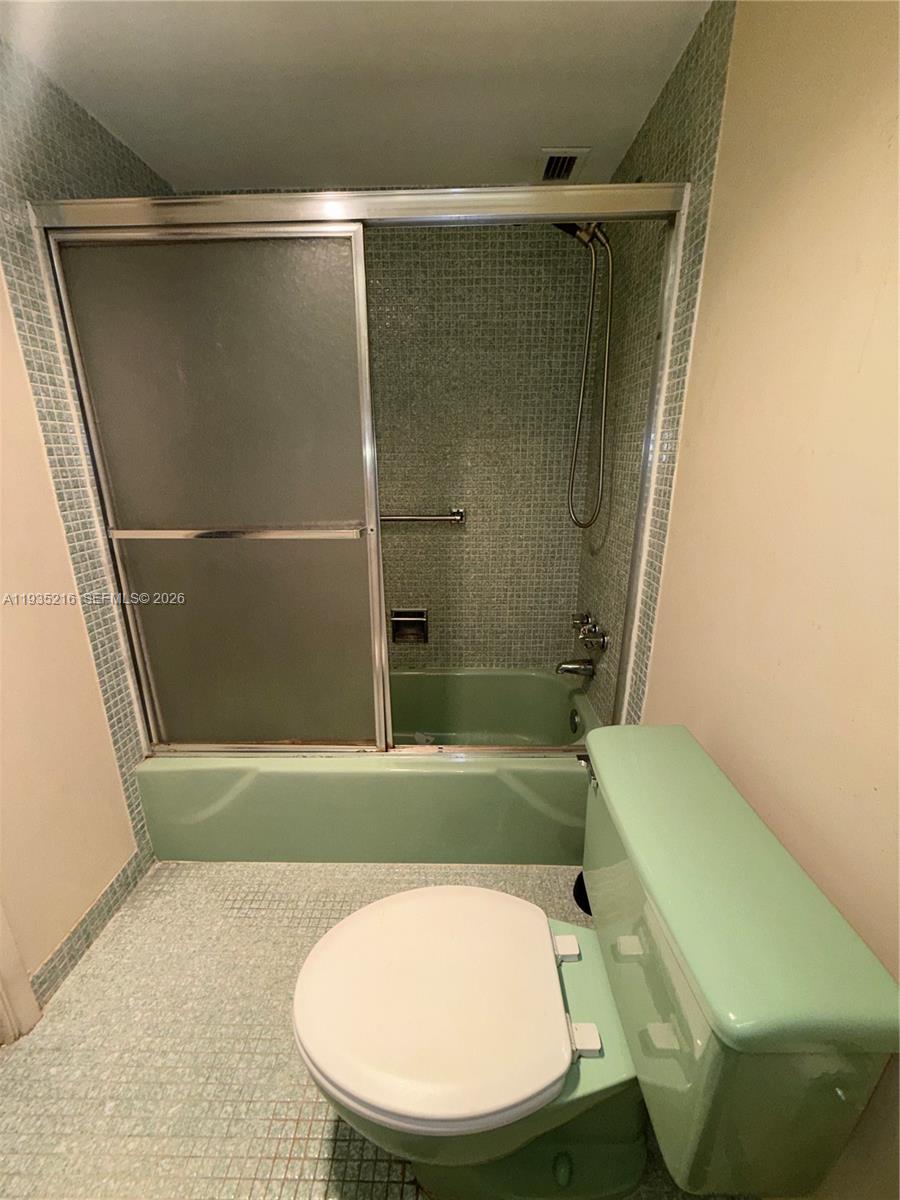 NO 12 PALM-AIRE COUNTRY C - Residential