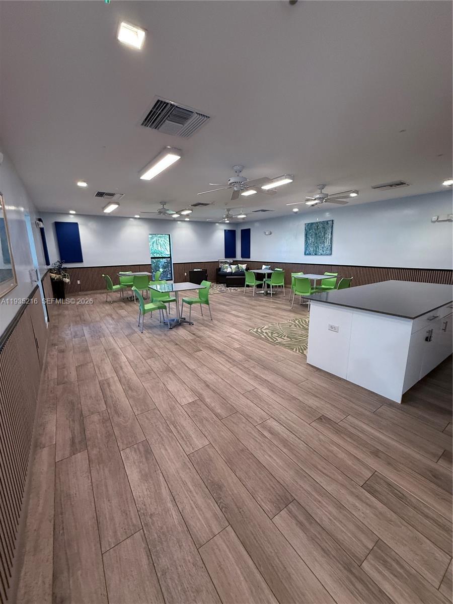 NO 12 PALM-AIRE COUNTRY C - Residential