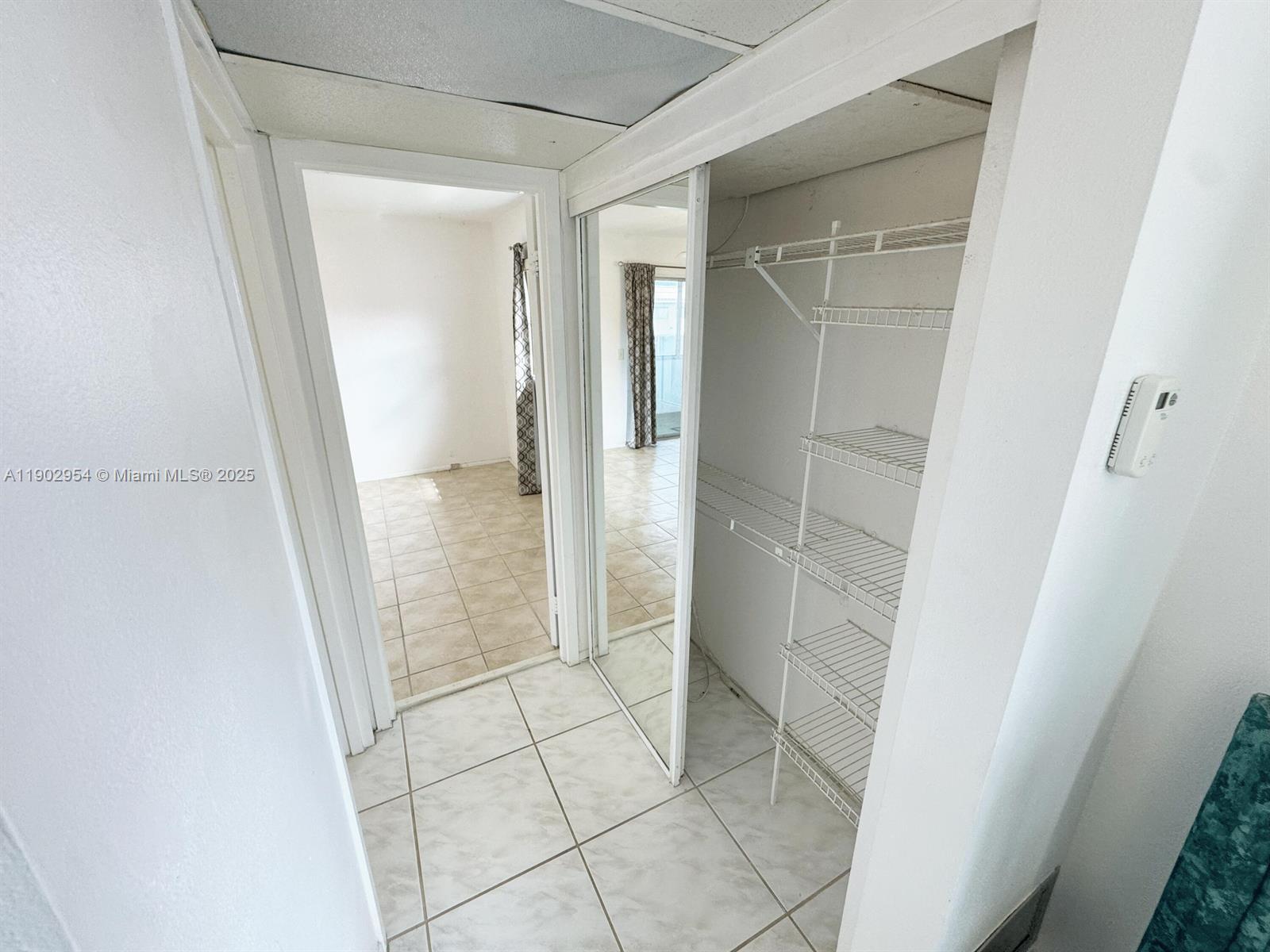 KINGS POINT SAXONY CONDOS - Residential Lease