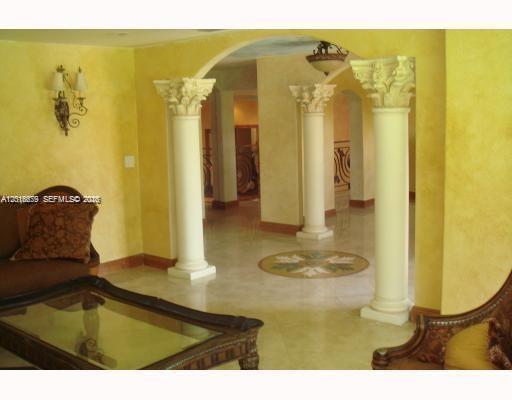 View photos, virtual tours, details... 12425 SW 43rd St -