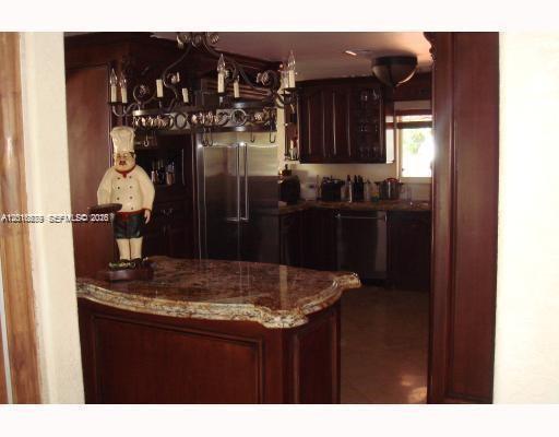 View photos, virtual tours, details... 12425 SW 43rd St -