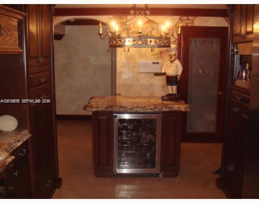 View photos, virtual tours, details... 12425 SW 43rd St -