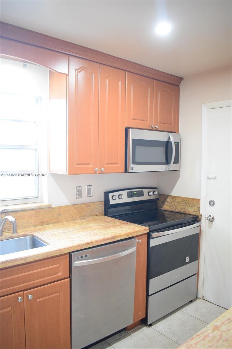 1020 94th St 301