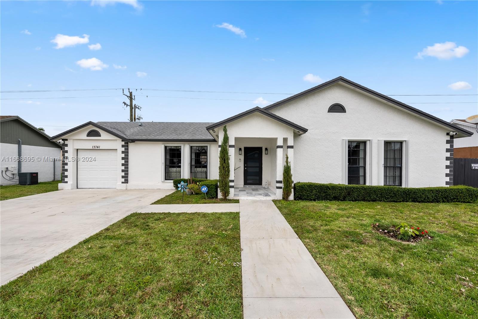 Property for Sale at 13741 Sw 280th Ter, Homestead, Miami-Dade County, Florida - Bedrooms: 3 
Bathrooms: 3  - $645,000