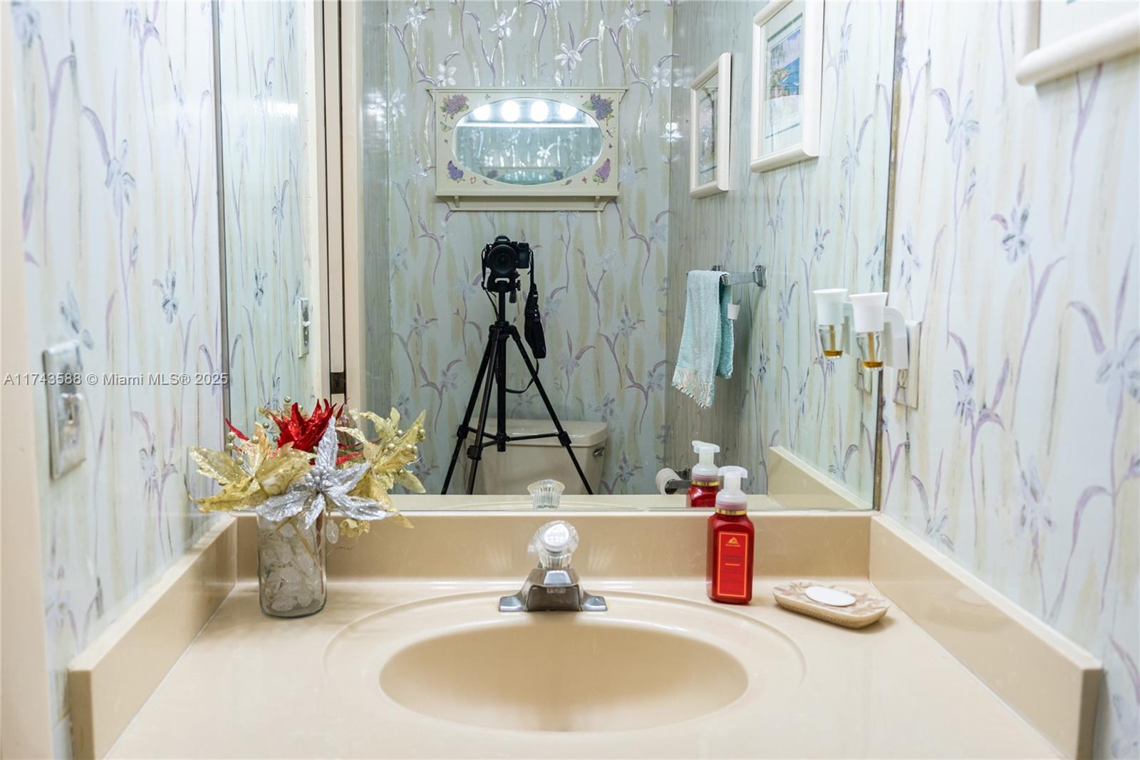 SAN SIMEON HOMES - Residential