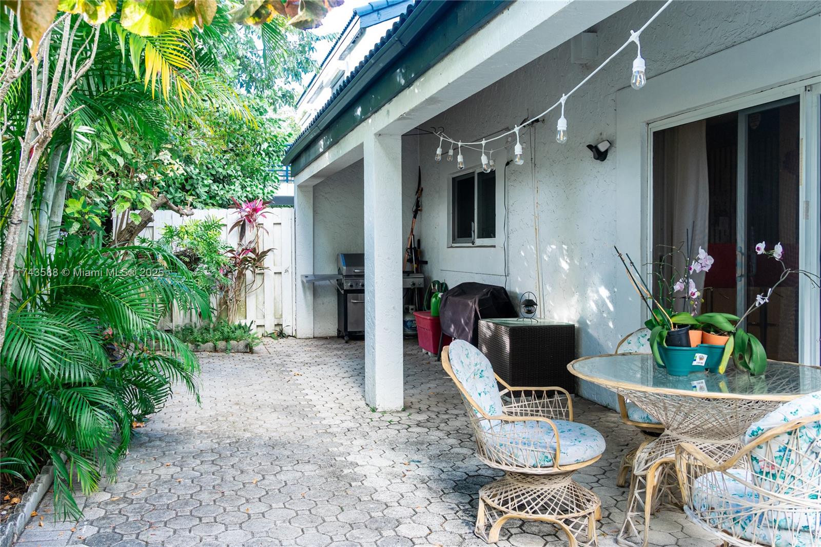 SAN SIMEON HOMES - Residential