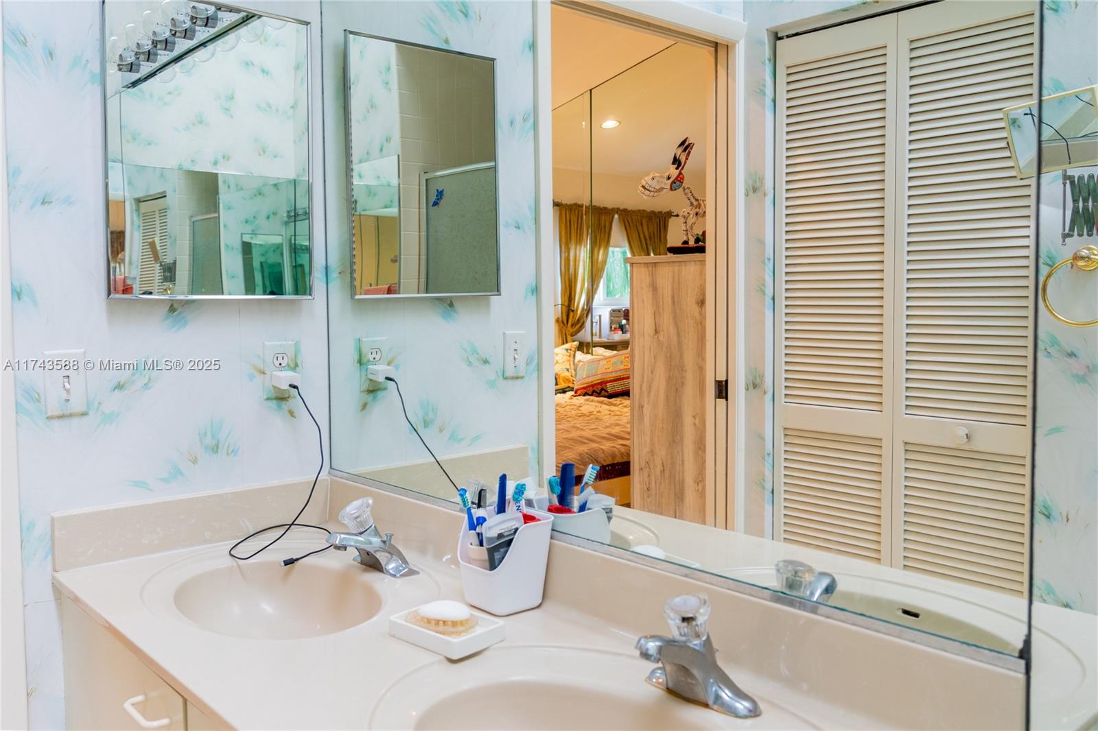 SAN SIMEON HOMES - Residential