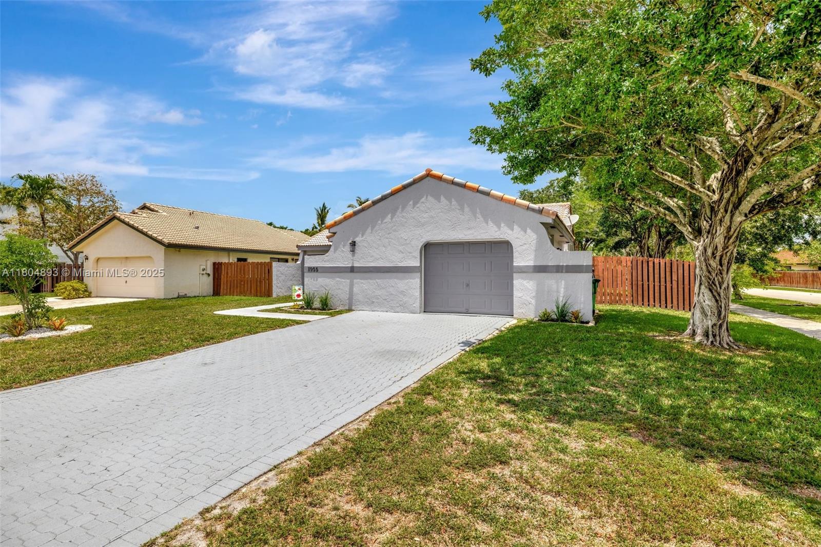 ROCK CREEK - Tierra Vista - Residential