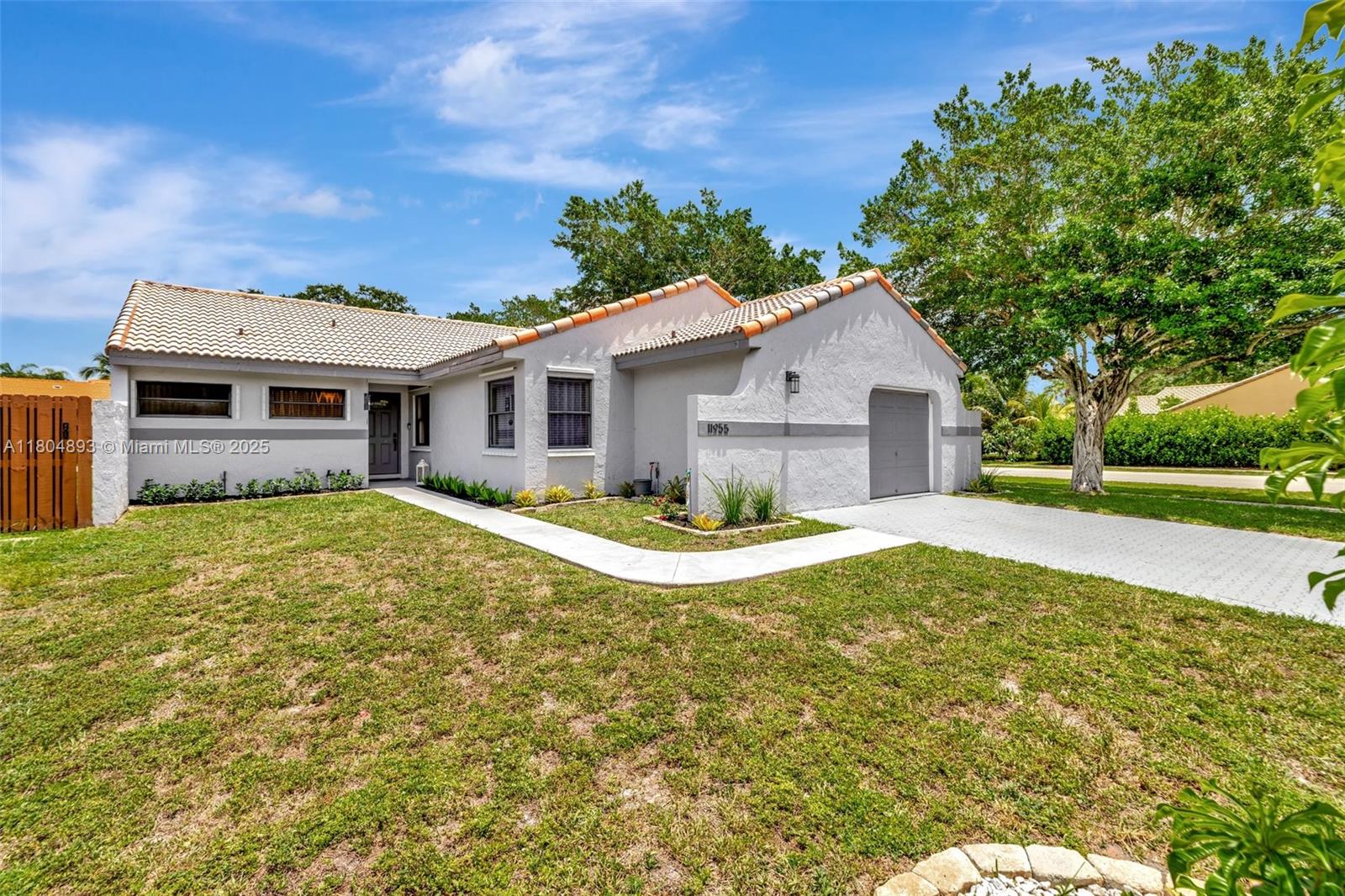 ROCK CREEK - Tierra Vista - Residential