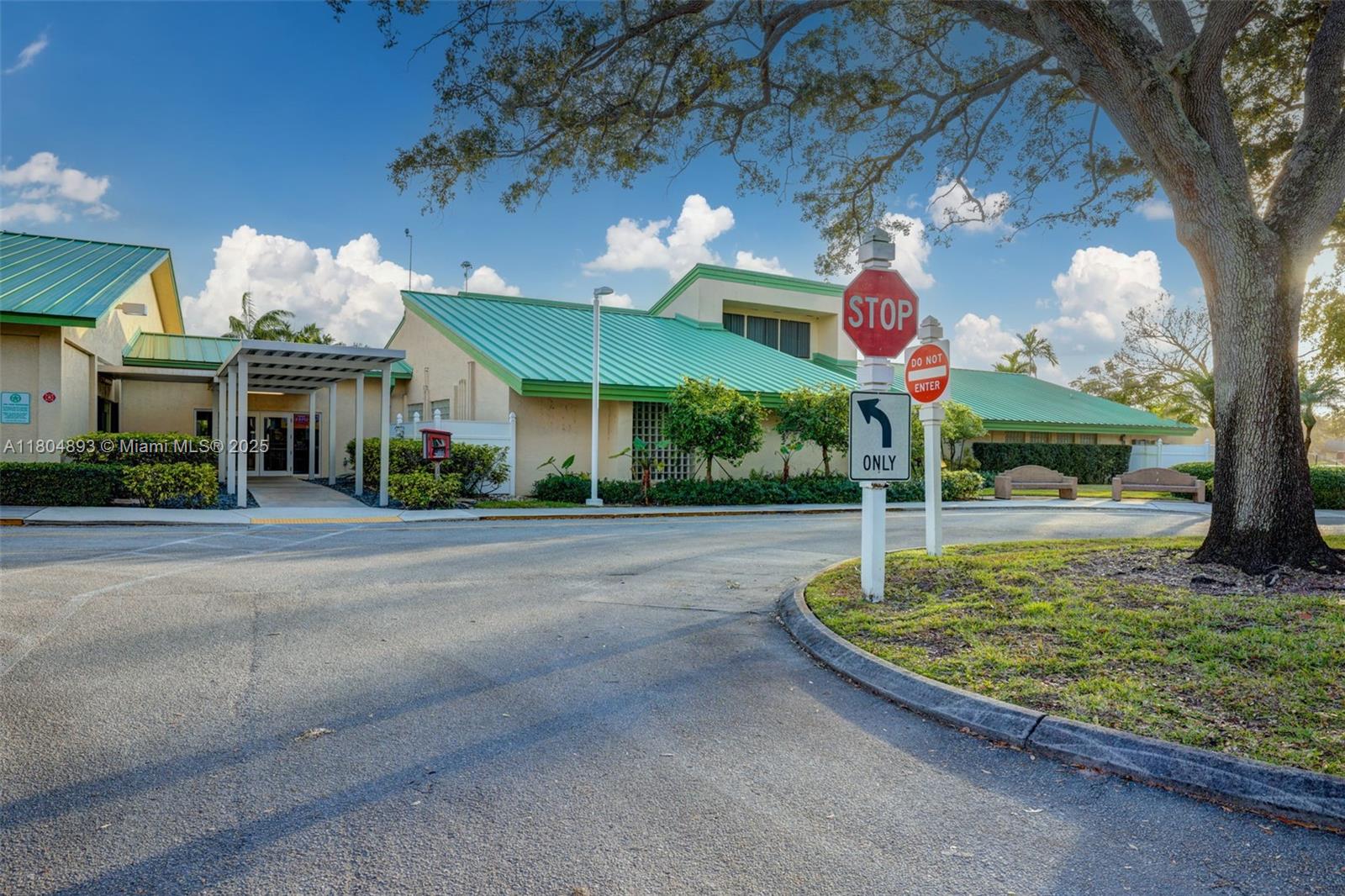 ROCK CREEK - Tierra Vista - Residential