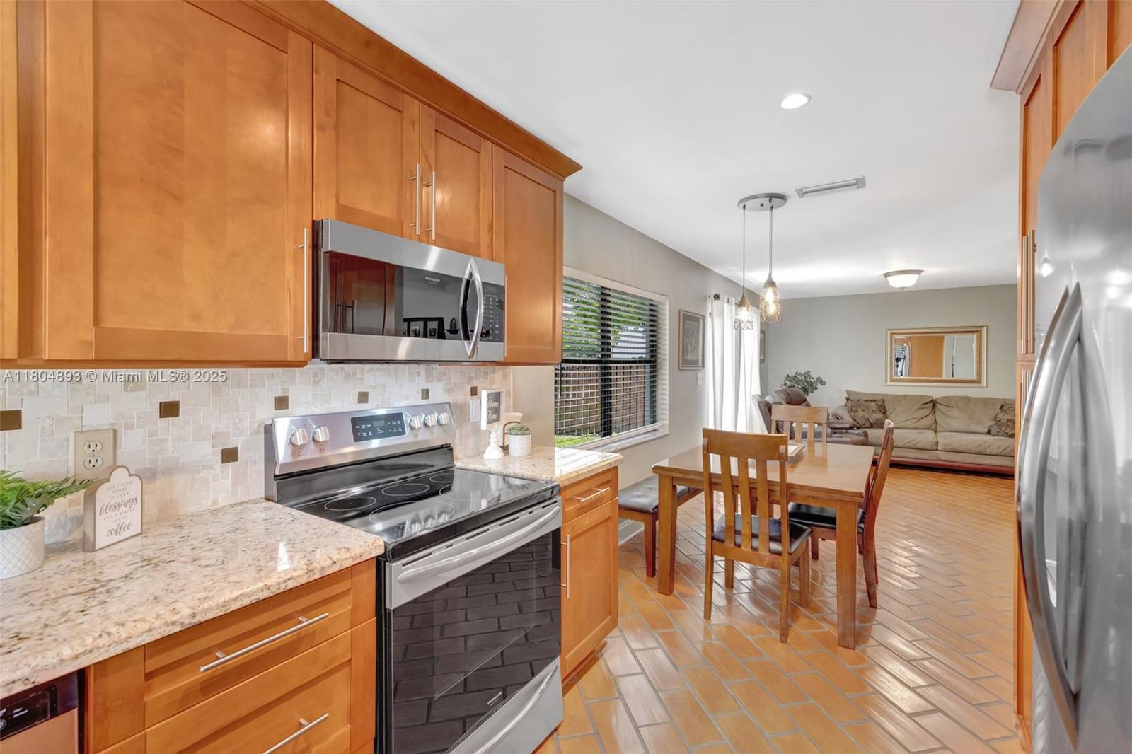 ROCK CREEK - Tierra Vista - Residential