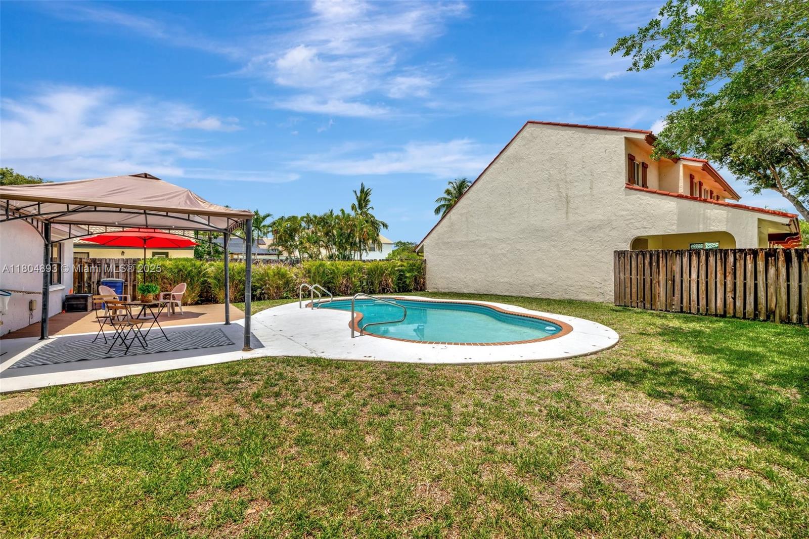 ROCK CREEK - Tierra Vista - Residential