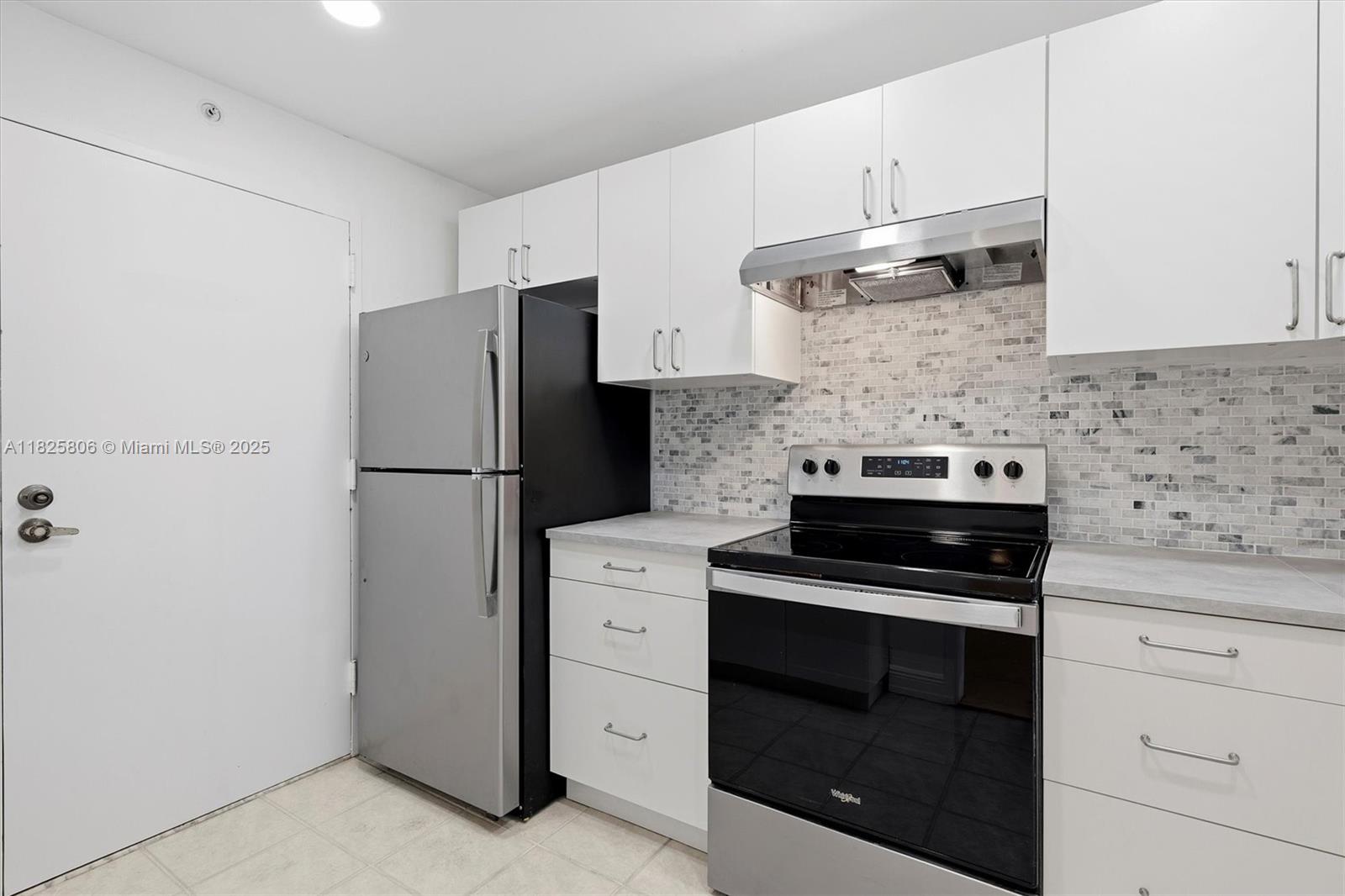 625 Biltmore Way 306