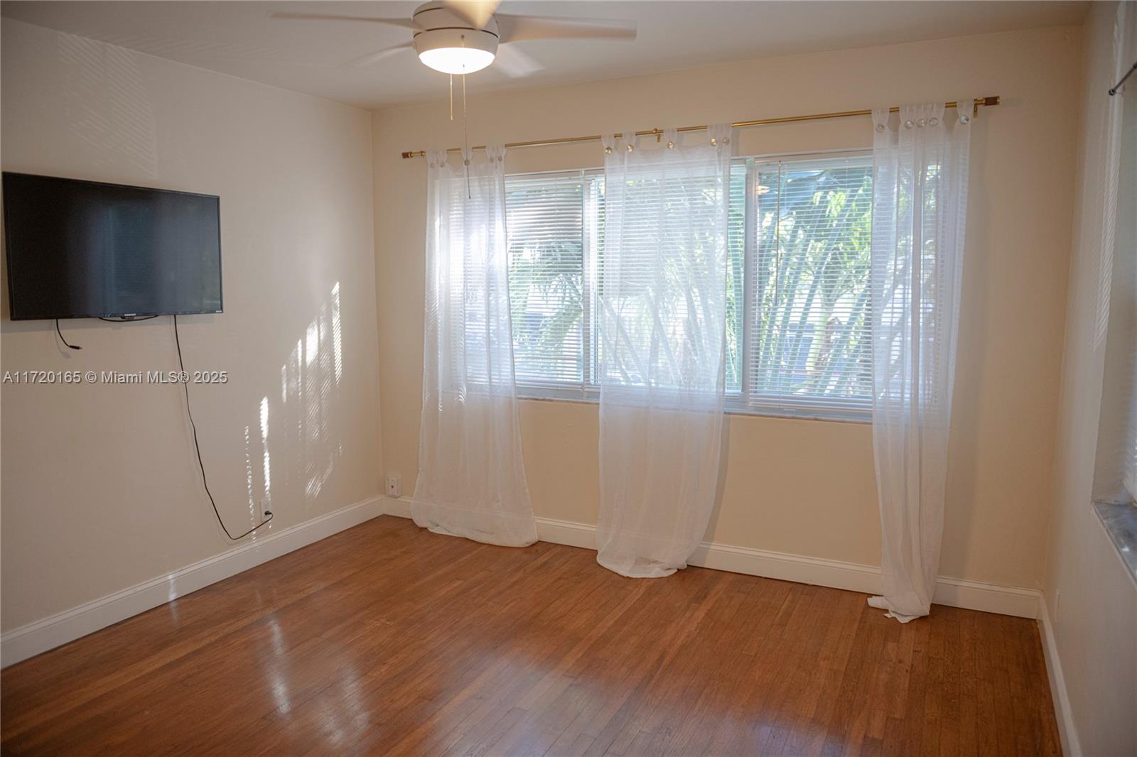 ANTHONY GARDENS CONDO - Residential Lease