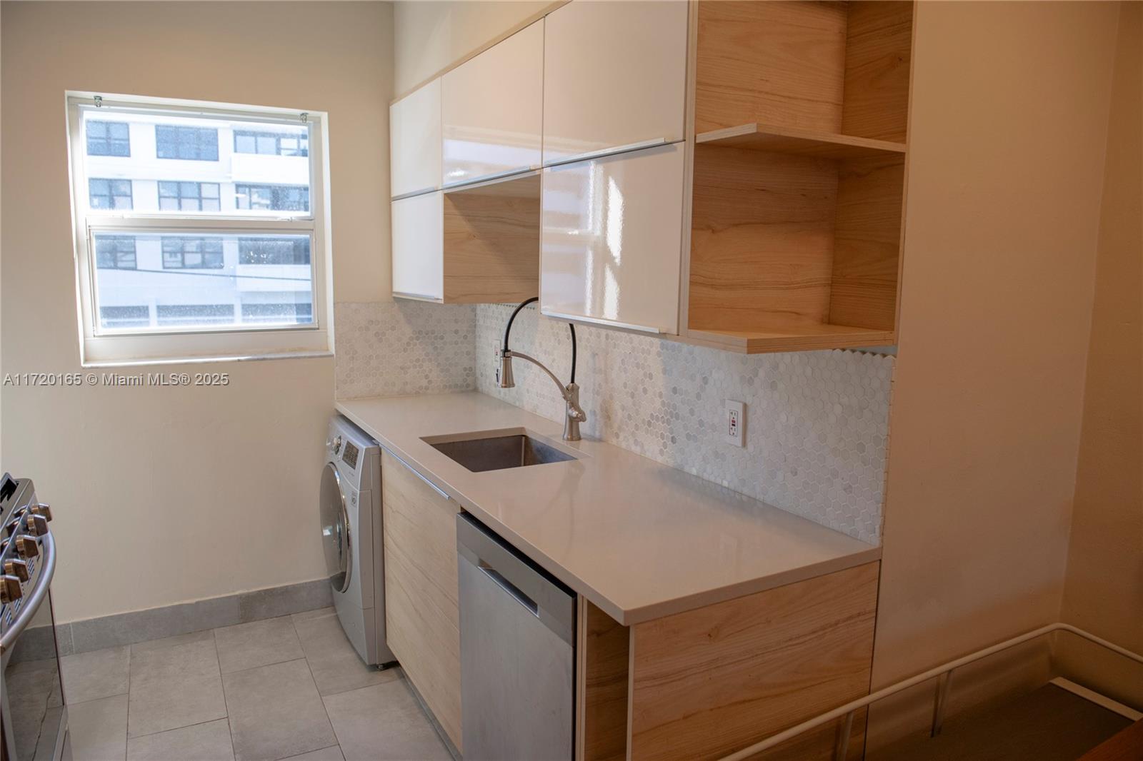 ANTHONY GARDENS CONDO - Residential Lease