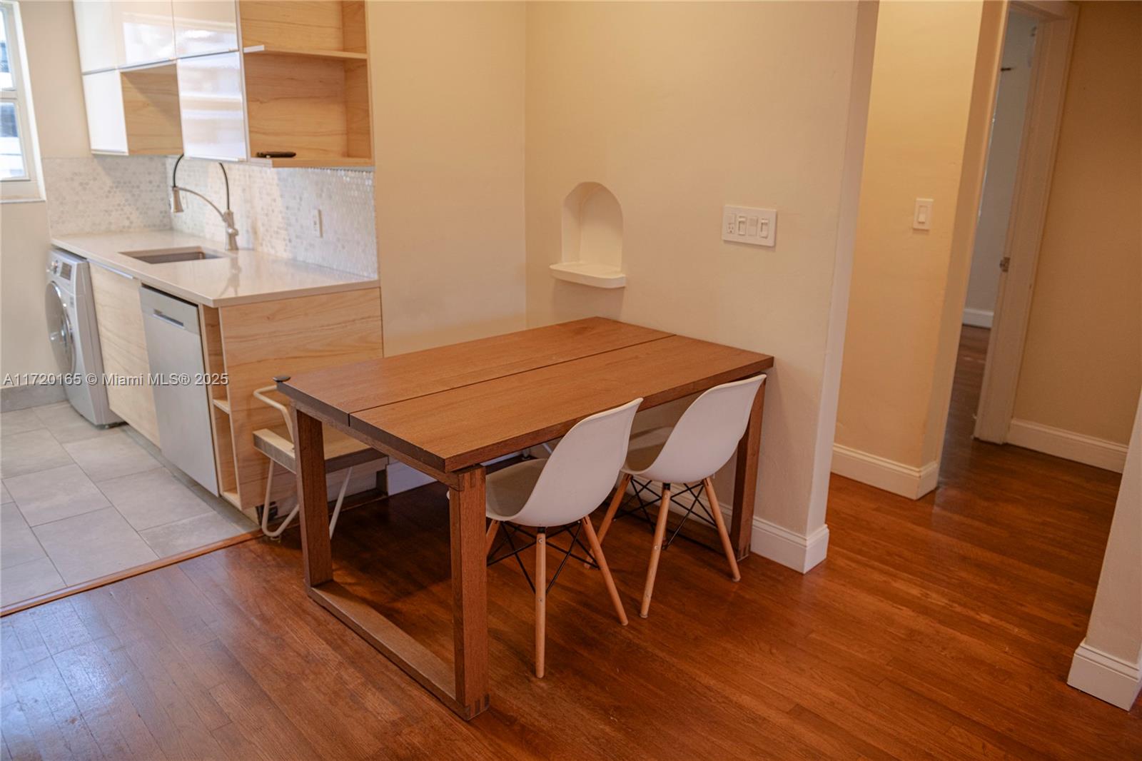 ANTHONY GARDENS CONDO - Residential Lease