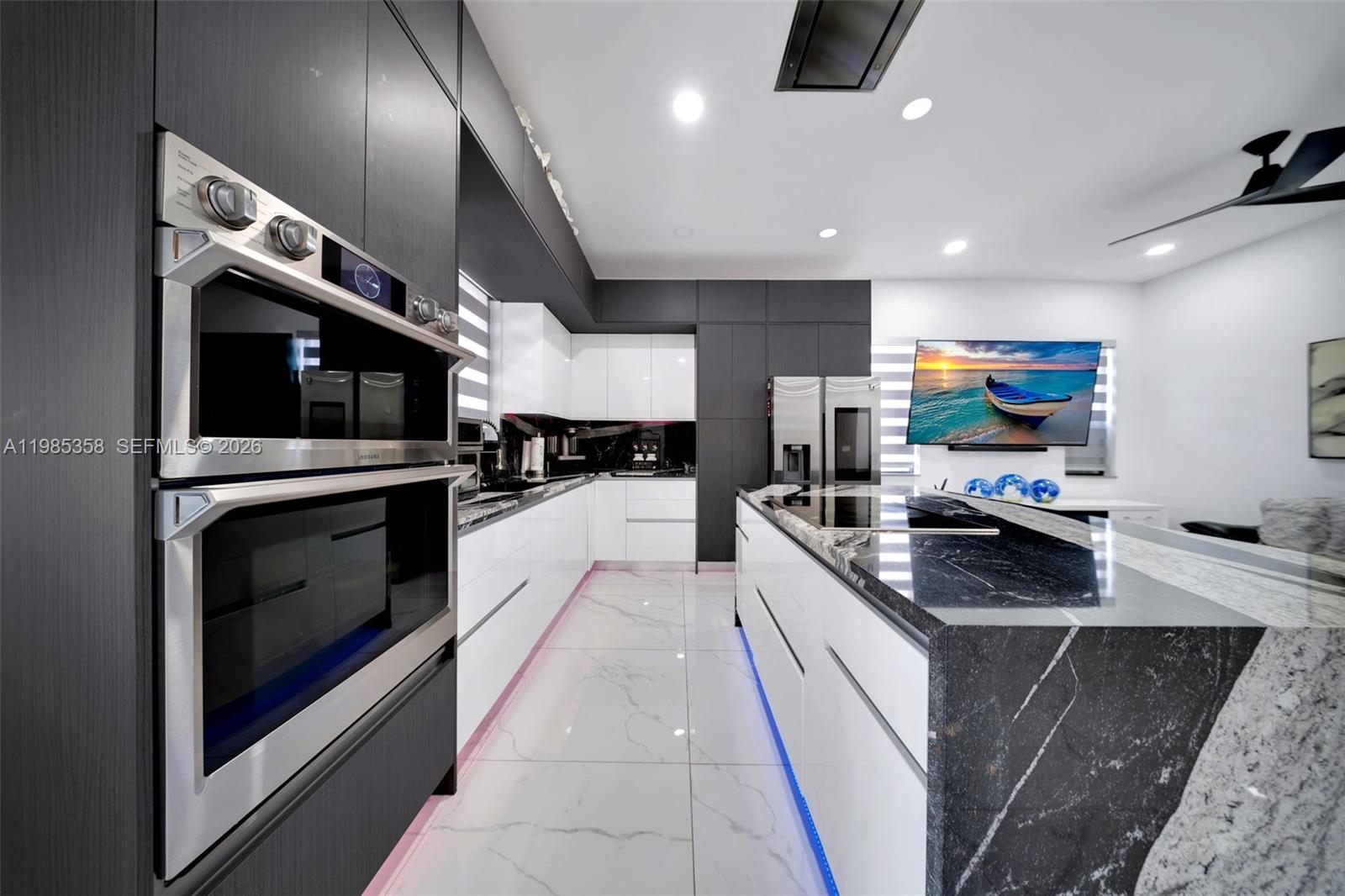 GAVICAR VILLAS - Residential