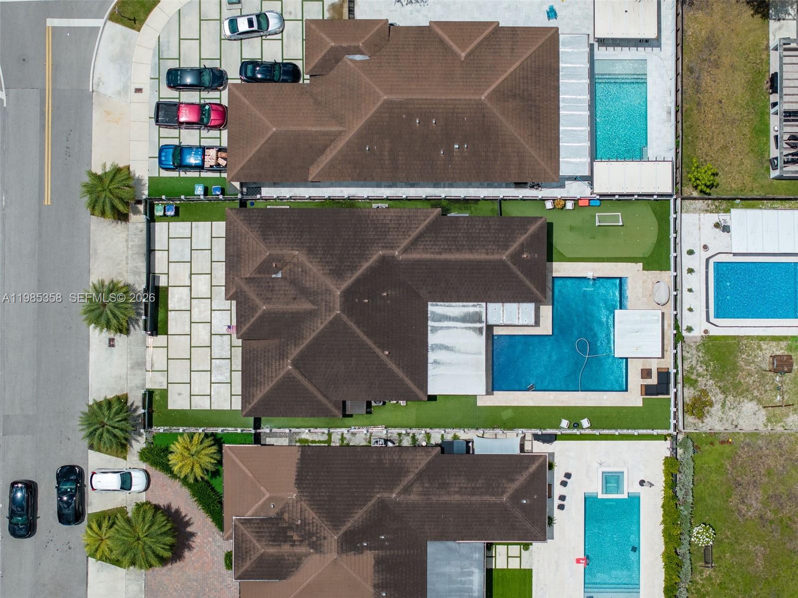 GAVICAR VILLAS - Residential