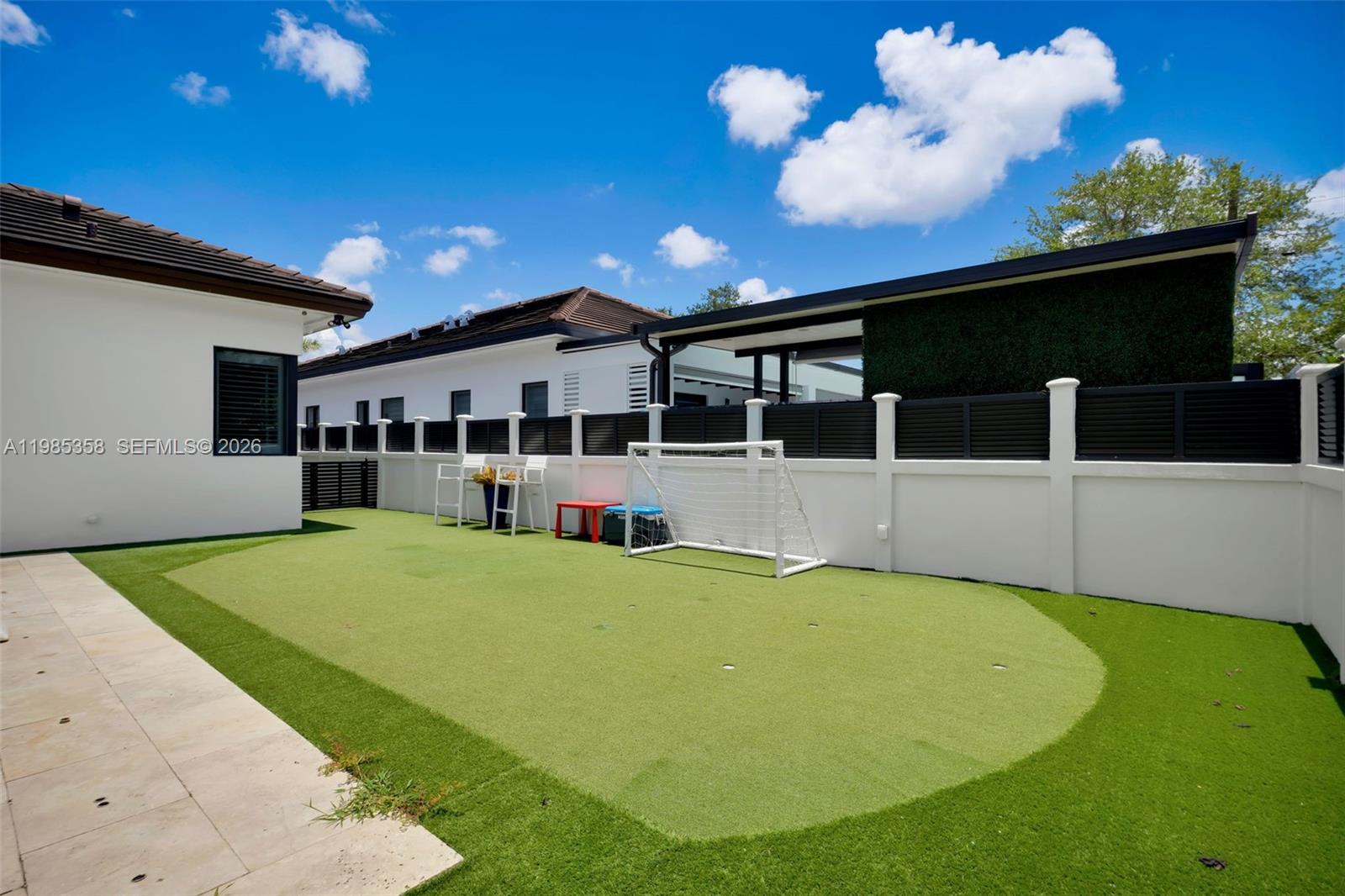 GAVICAR VILLAS - Residential