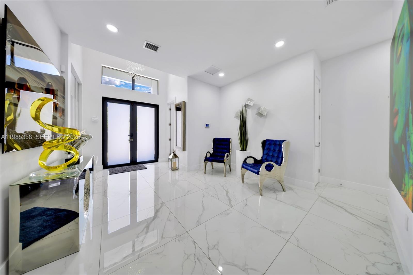 GAVICAR VILLAS - Residential