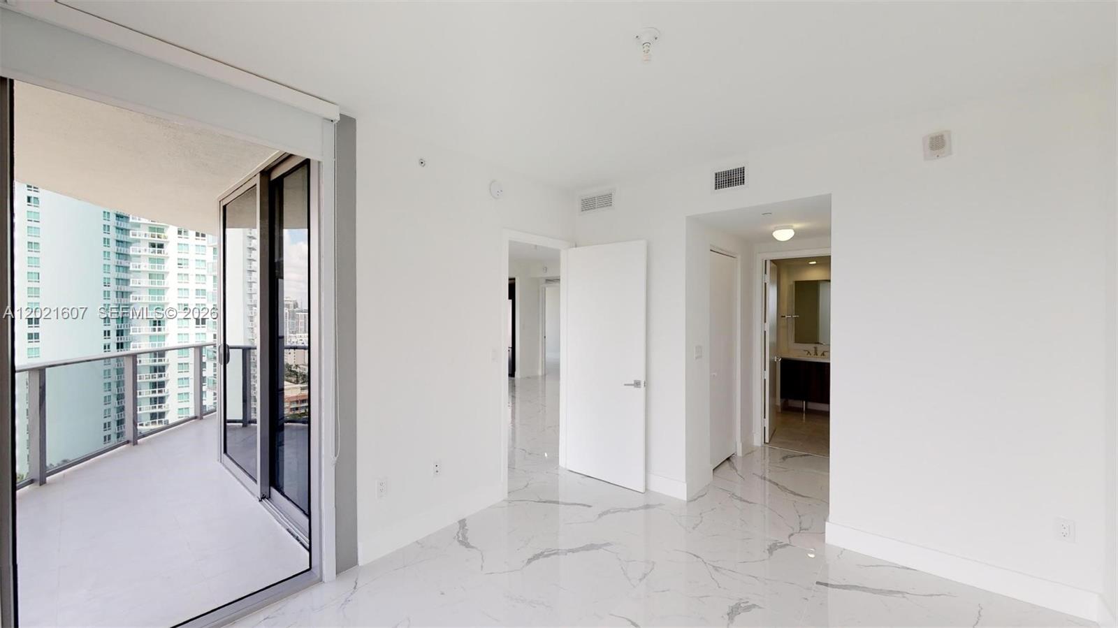 ARIA ON THE BAY CONDO - Residential