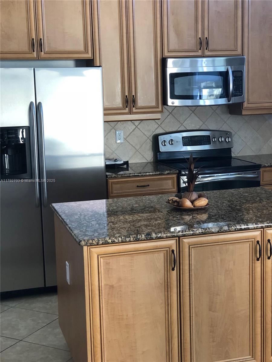 Casa Bella - Residential Lease