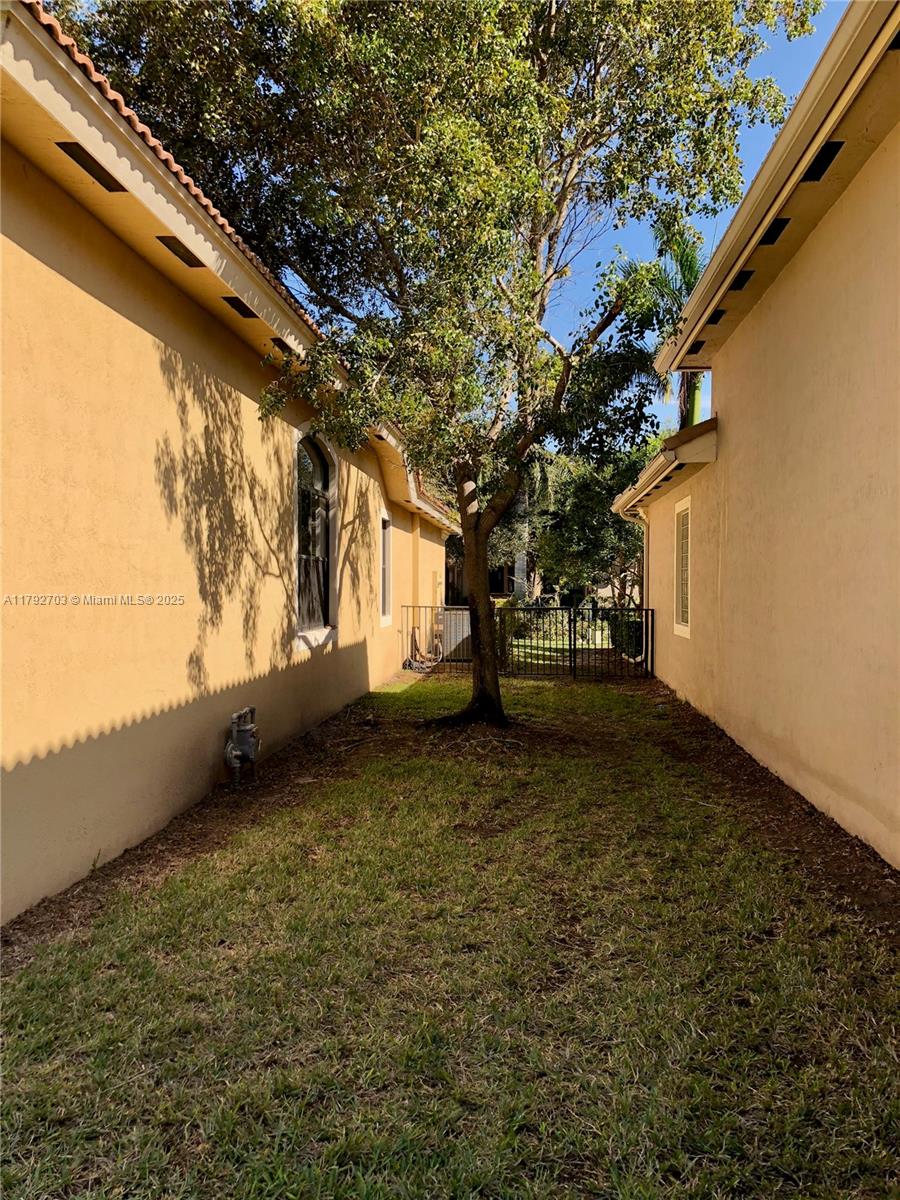 Casa Bella - Residential Lease
