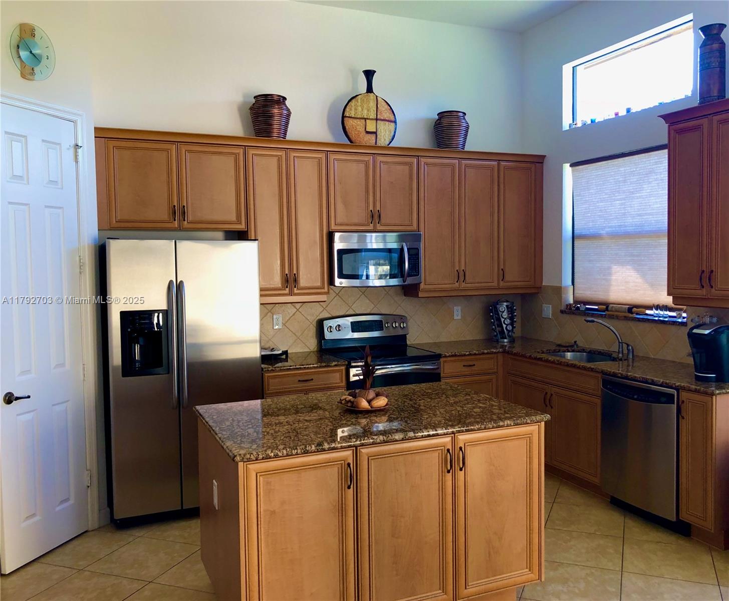 Casa Bella - Residential Lease