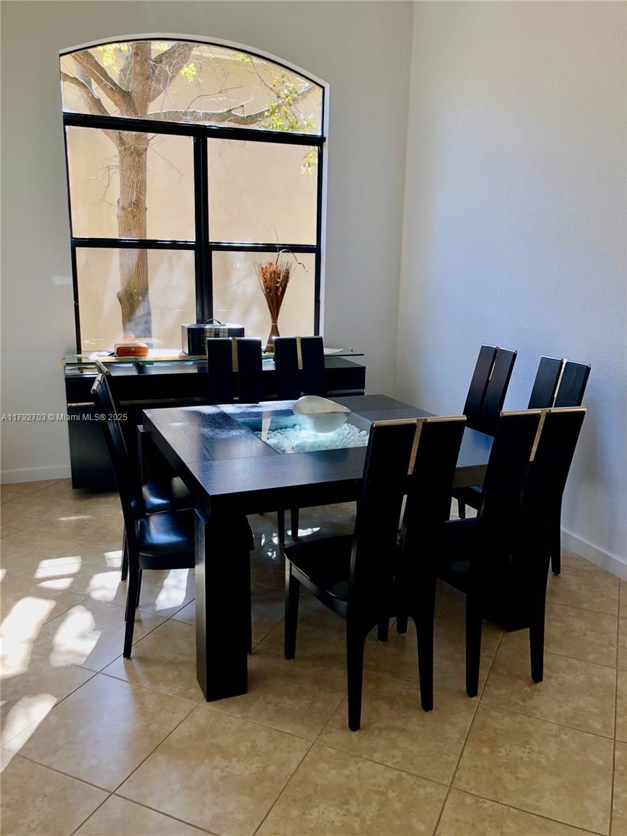 Casa Bella - Residential Lease