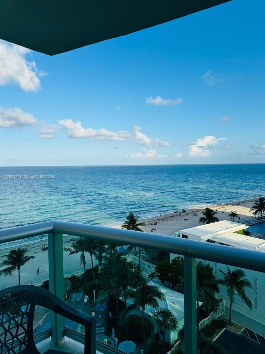 TIDES ON HOLLYWOOD BEACH - Residential