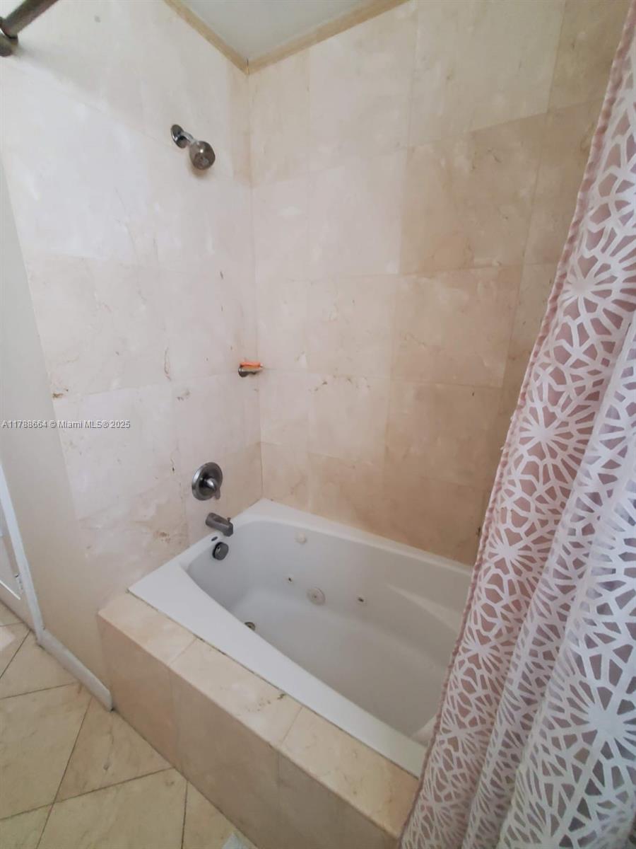 HIGHLAND LAKES SEC 2 - Residential