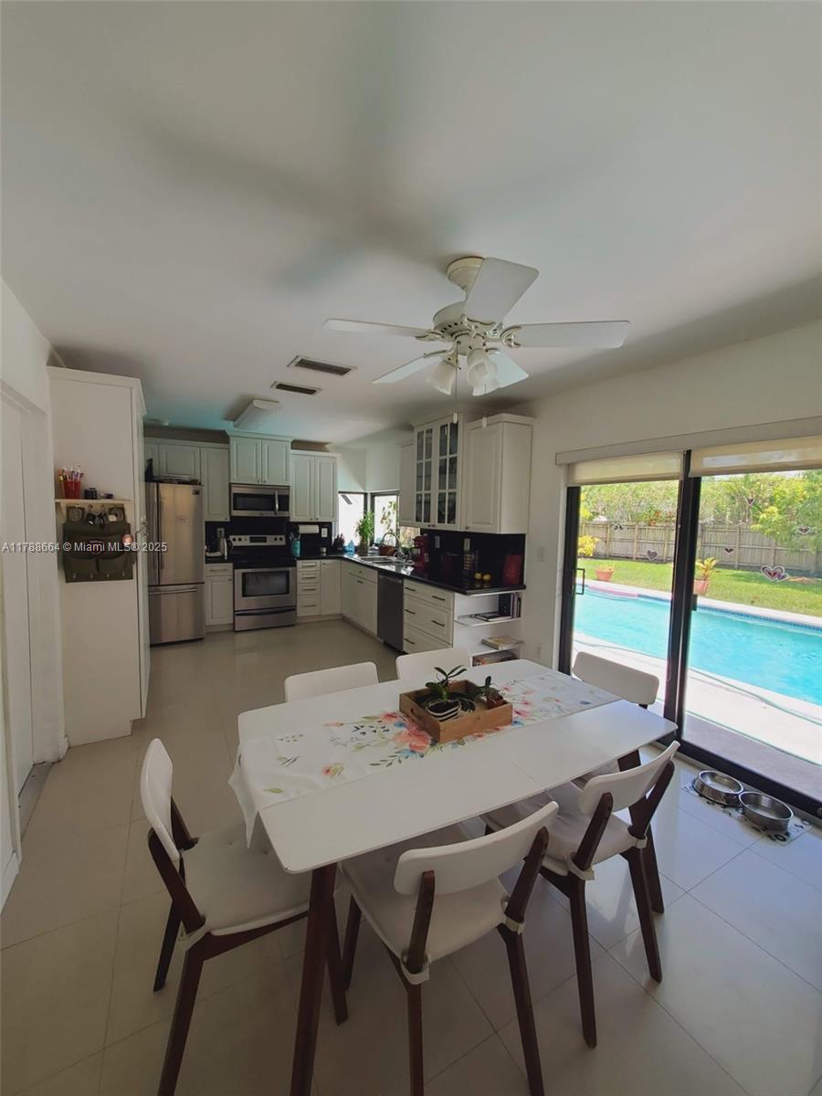 HIGHLAND LAKES SEC 2 - Residential