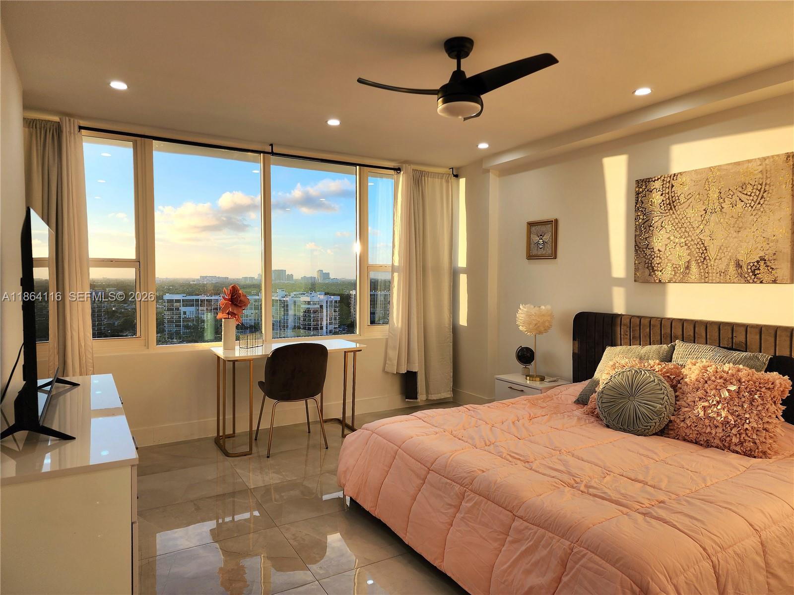 ALEXANDER TOWERS CONDO - Residential