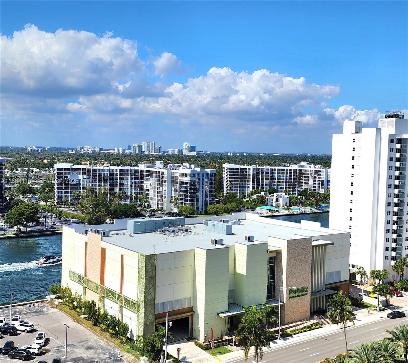 ALEXANDER TOWERS CONDO - Residential