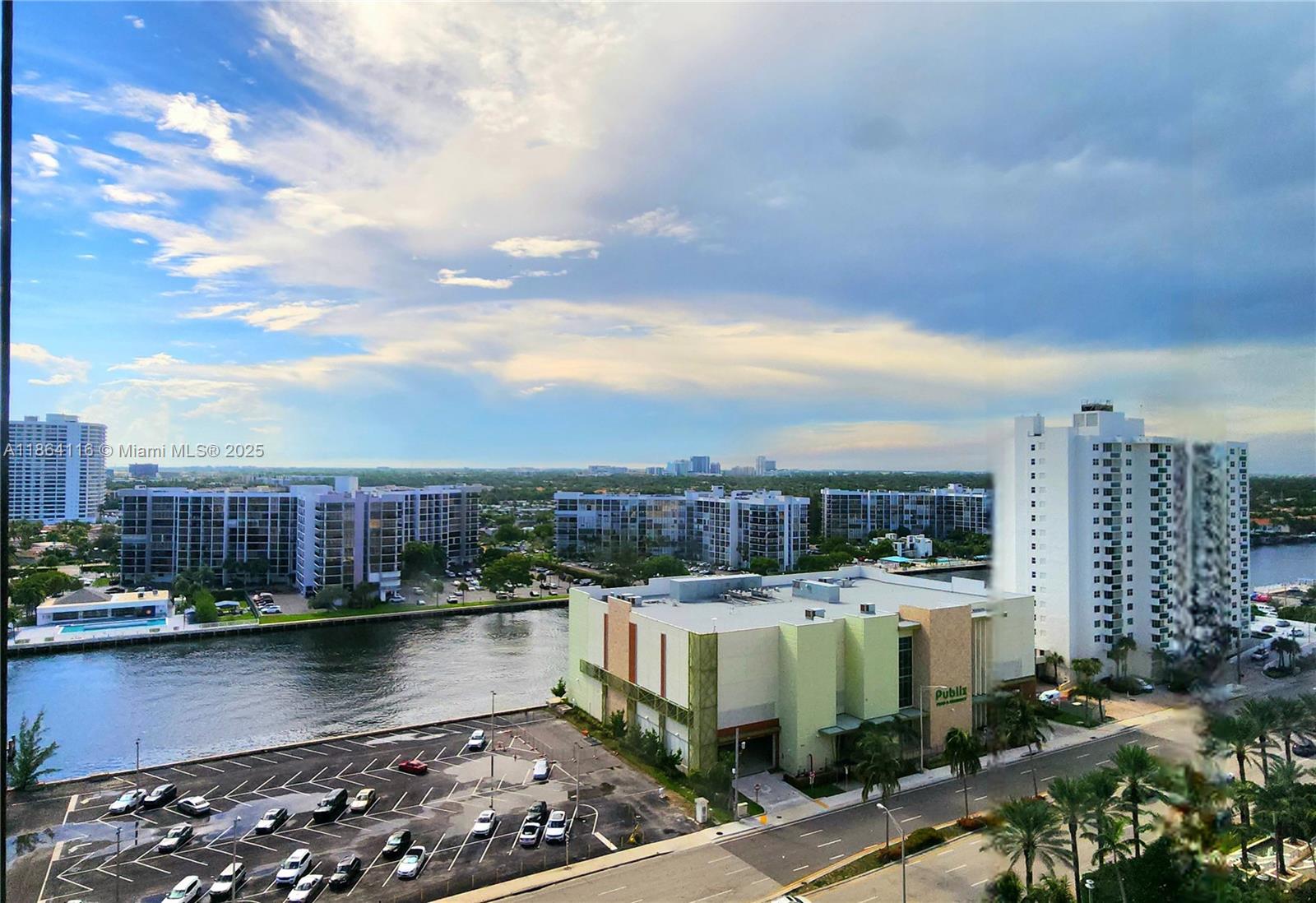 3505 S Ocean Dr 1502