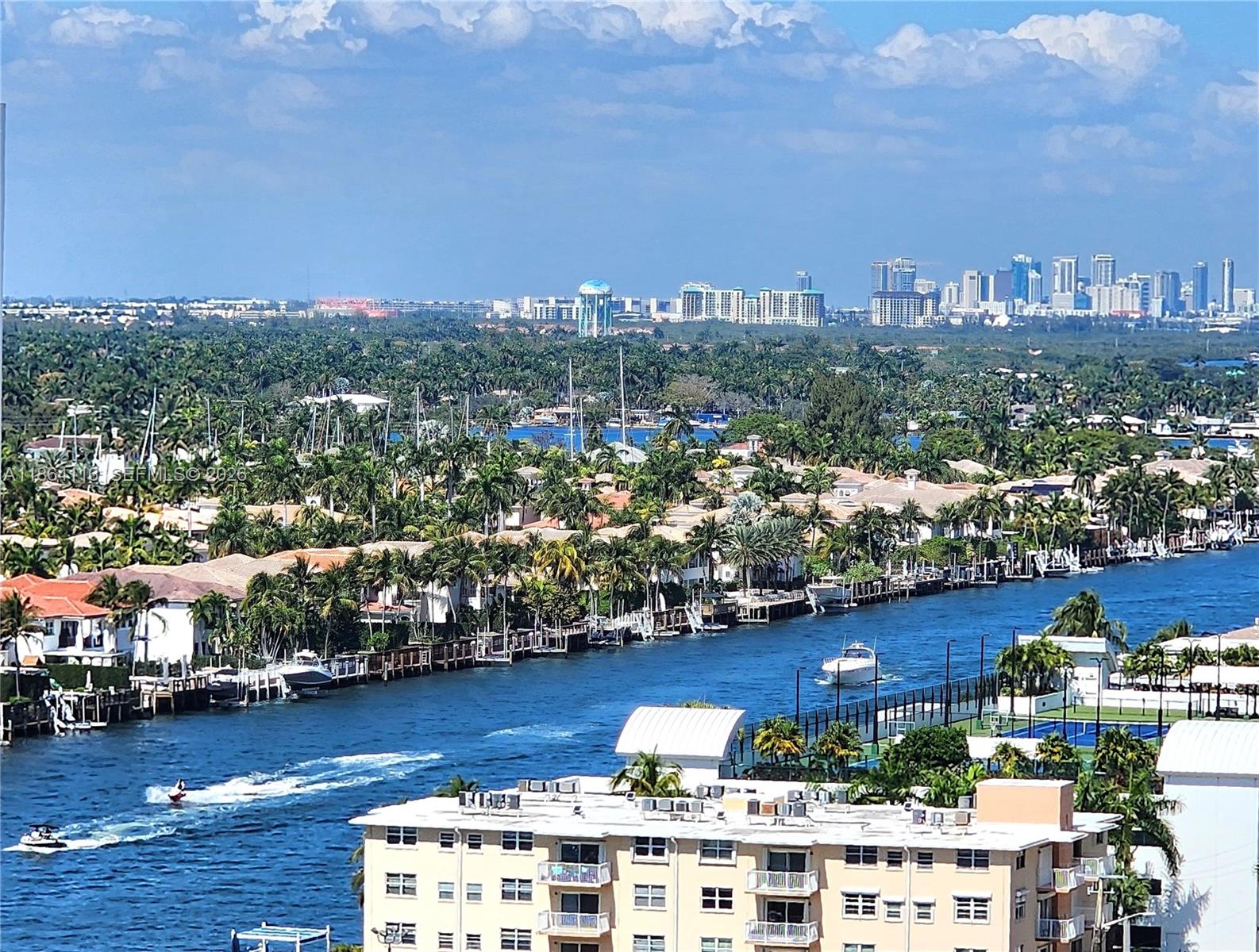 ALEXANDER TOWERS CONDO - Residential