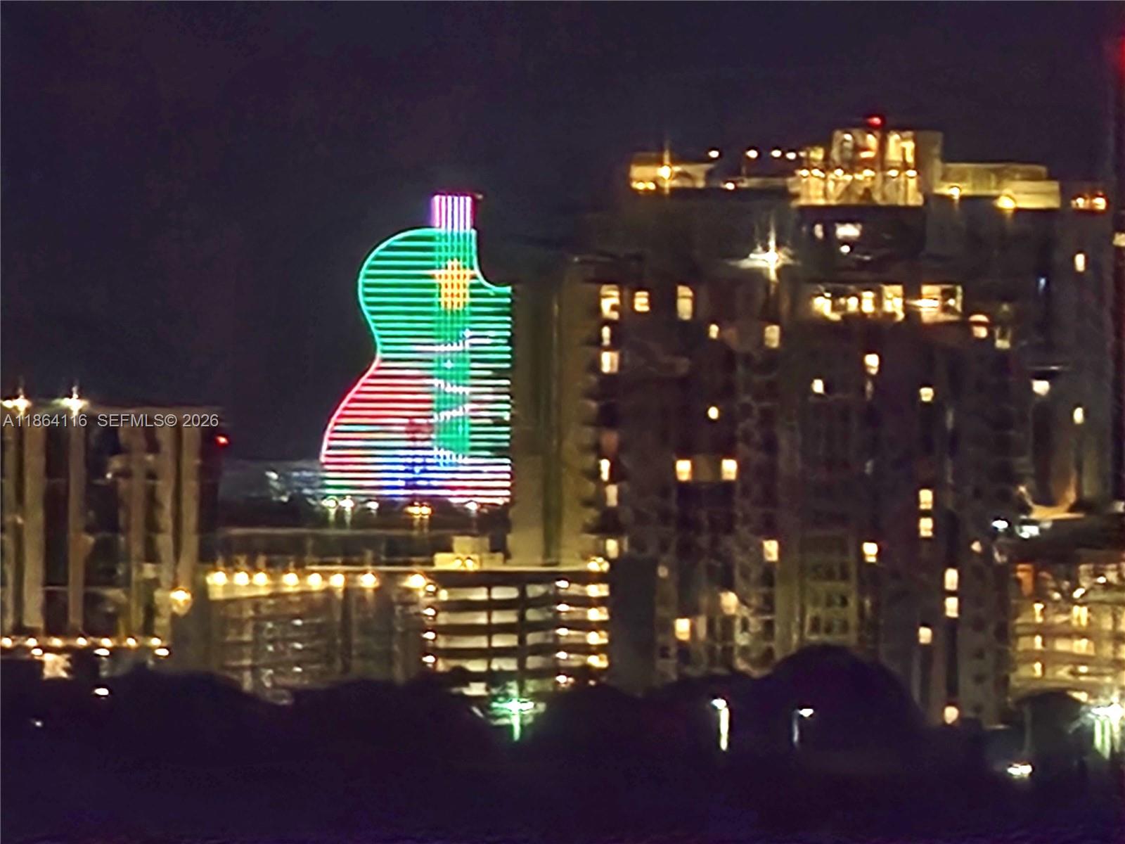 ALEXANDER TOWERS CONDO - Residential