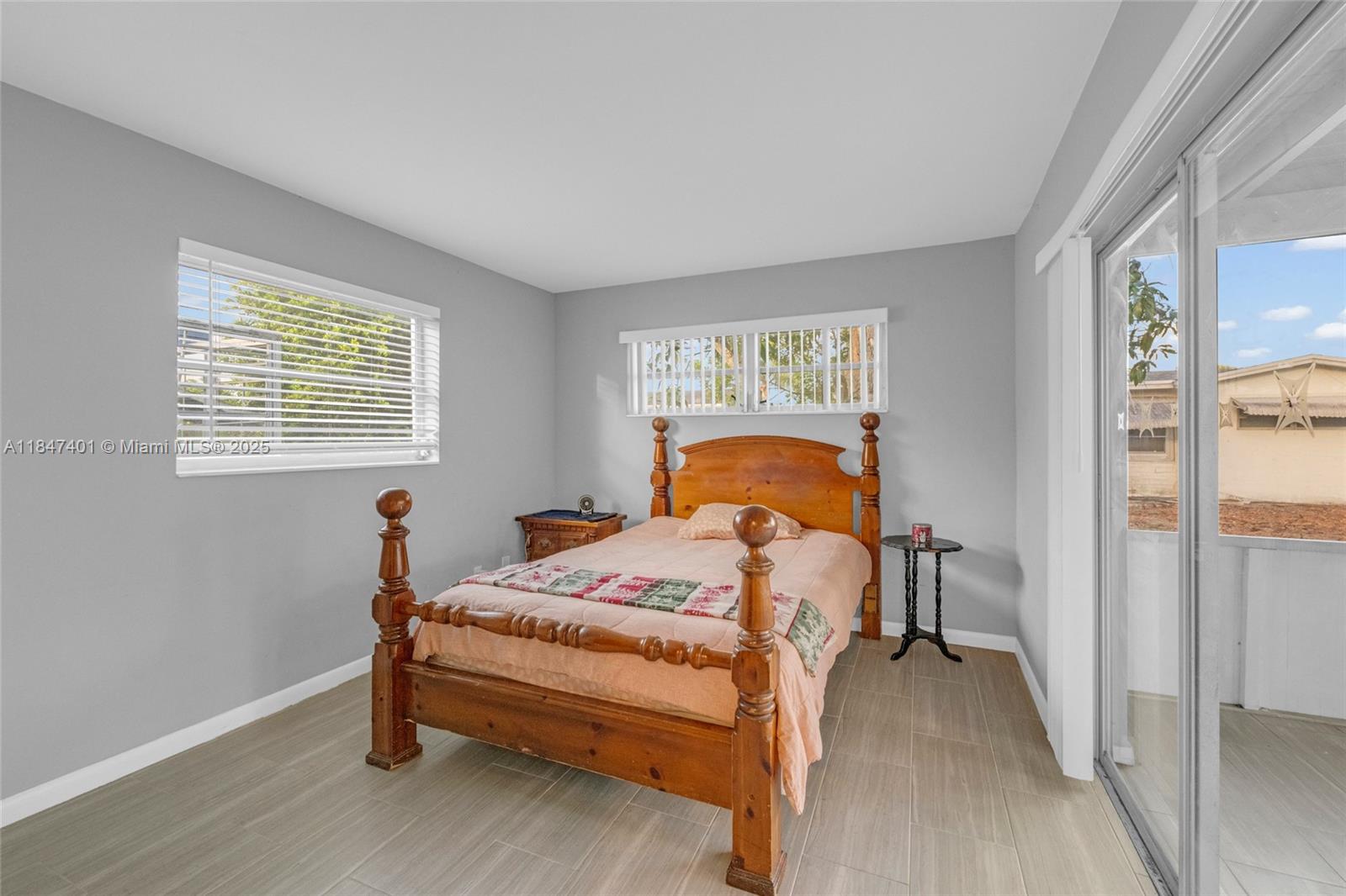 980 NW 69terr