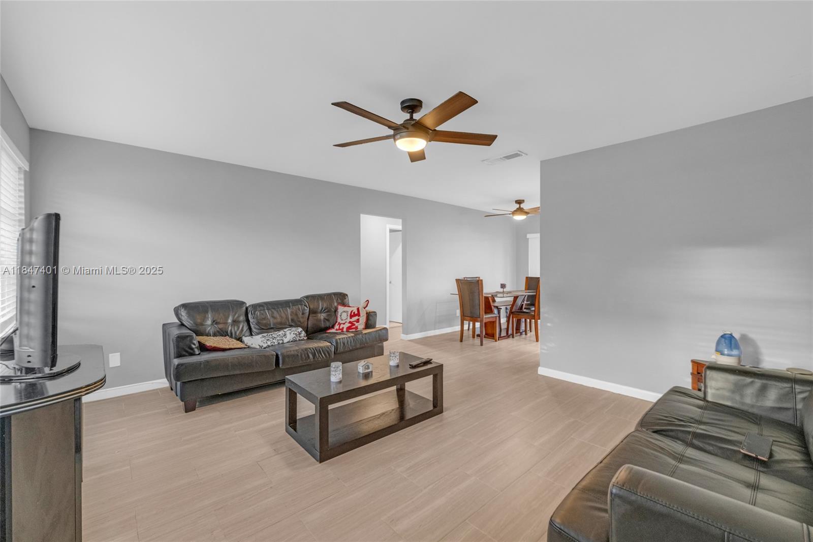 980 NW 69terr