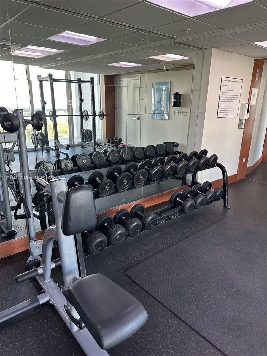 BRICKELL ON THE RIVER N T - Residential