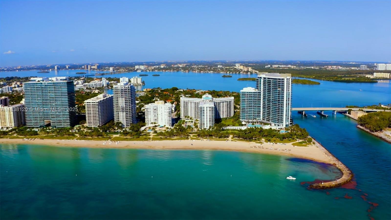 HARBOUR HOUSE - Residential