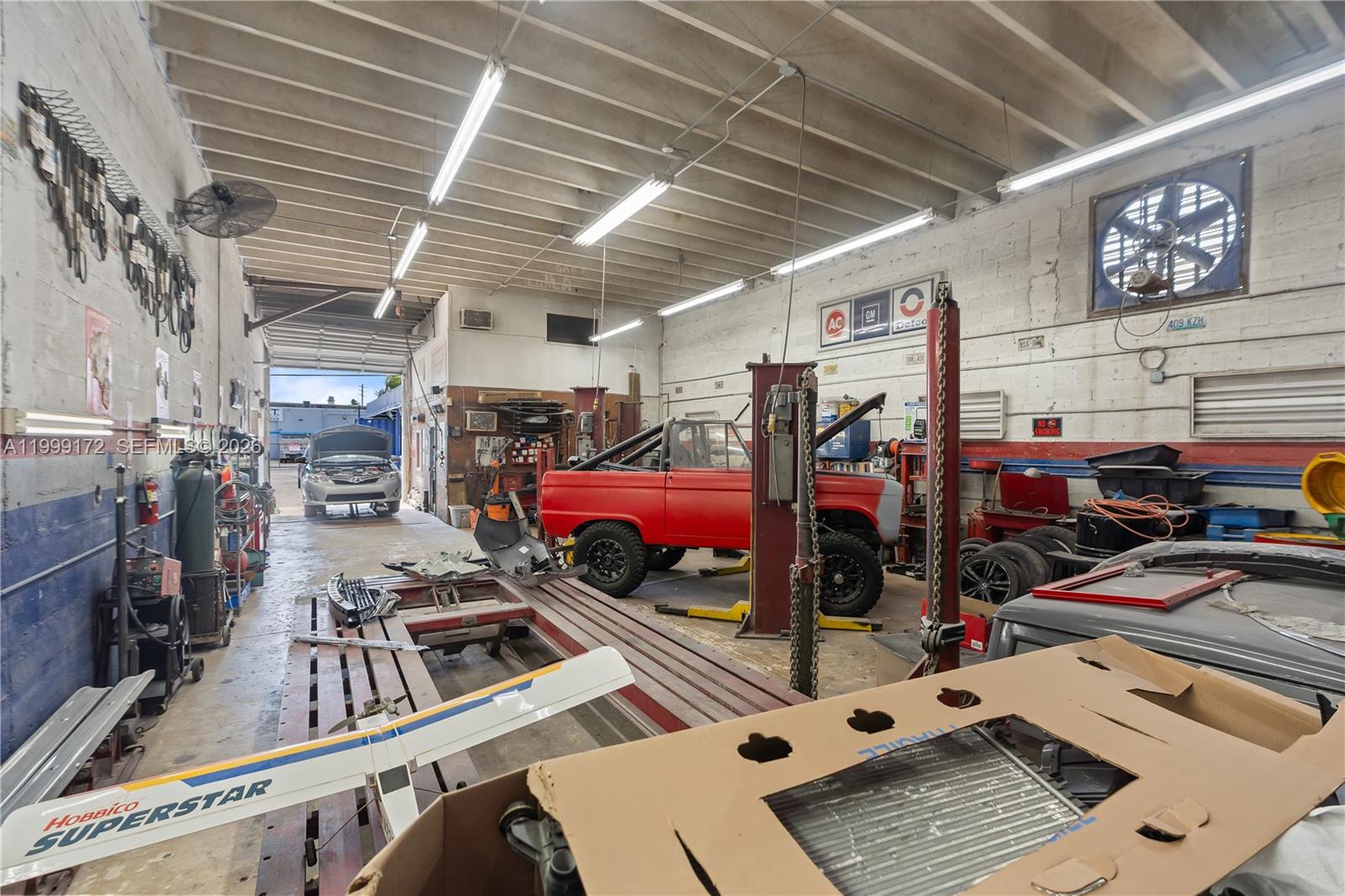 PERRINE INDUSTRIAL PARK - Commercial Sale