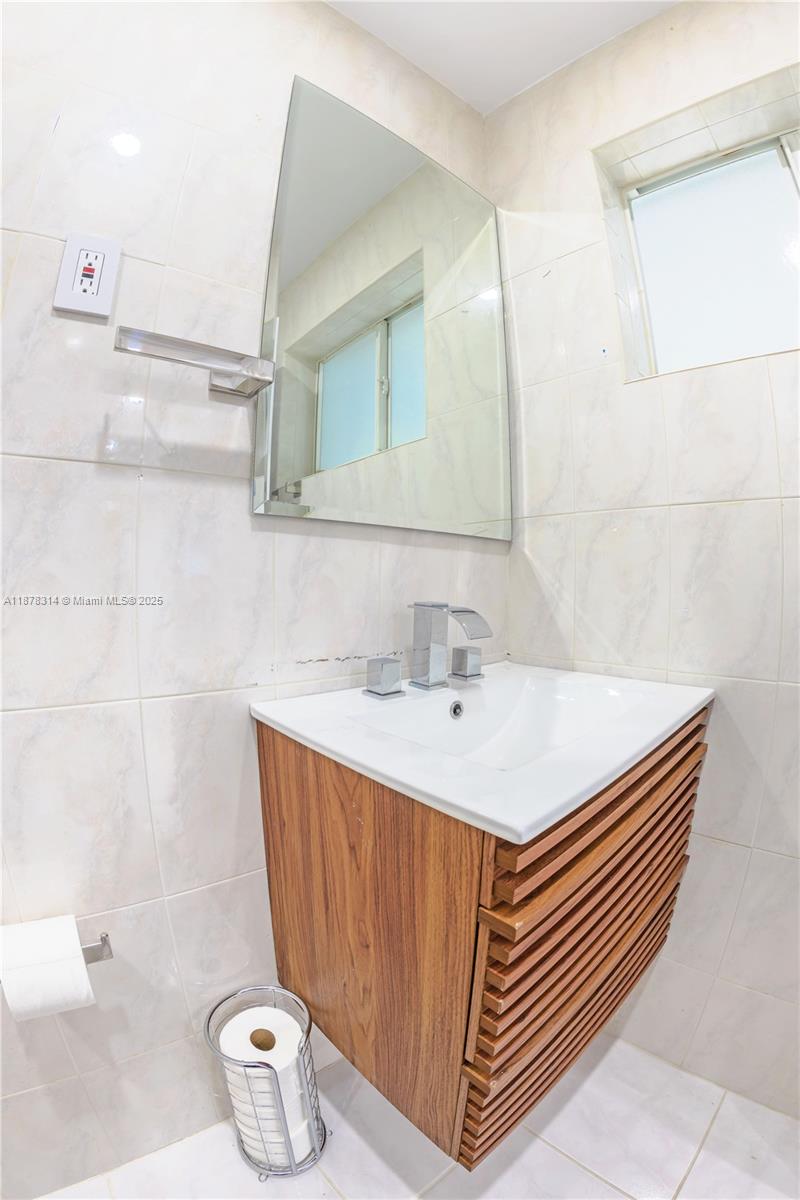 OCEAN VIEW GOLF ADD - Residential Lease