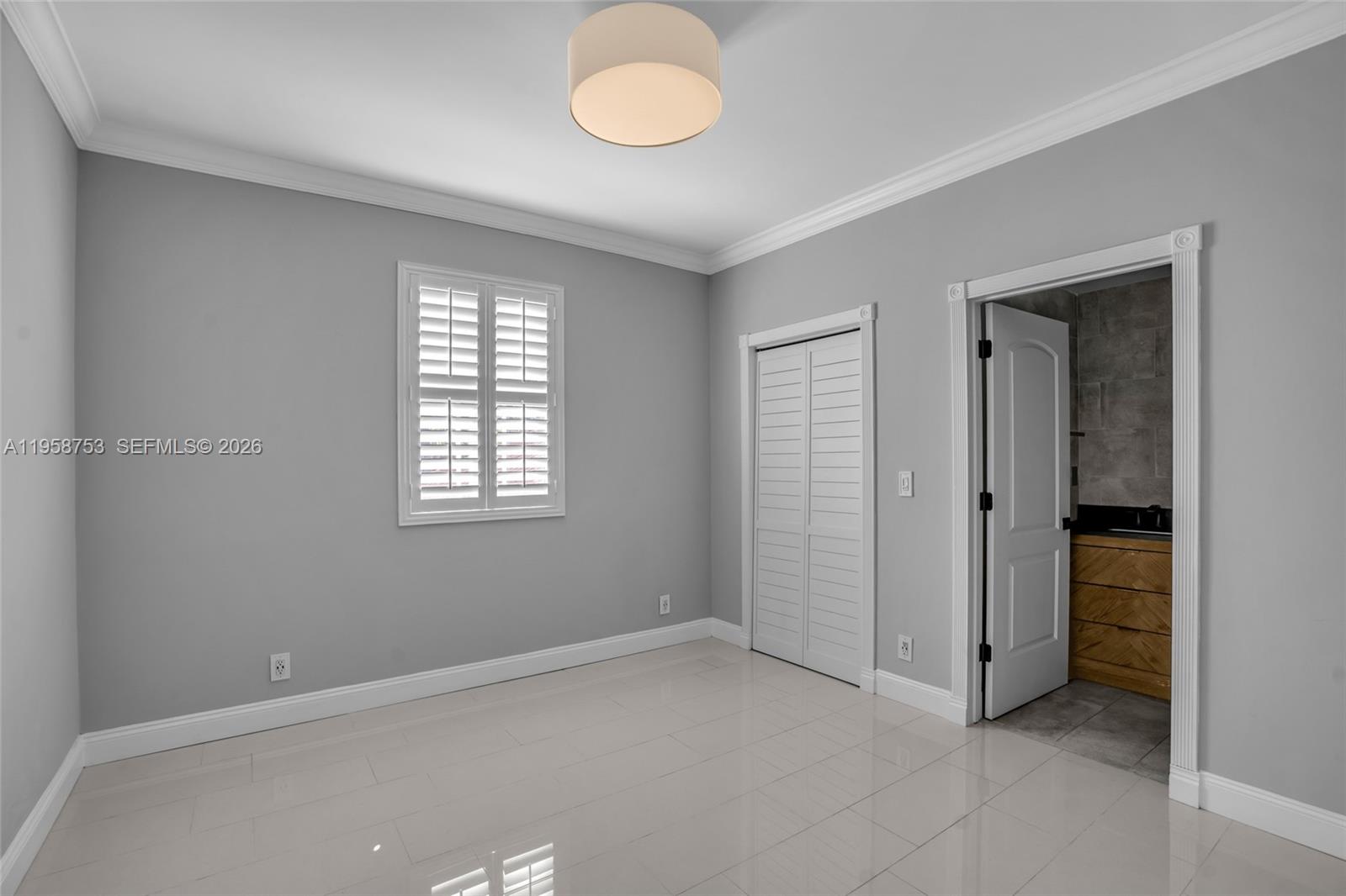 SECTORS 3 & 4 BOUNDARY PL - Residential Lease