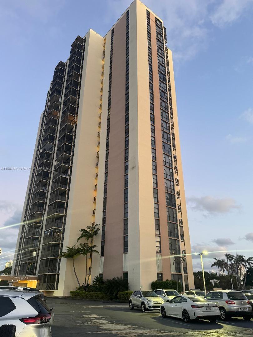 CORONADO CONDO- TOWER II - Residential