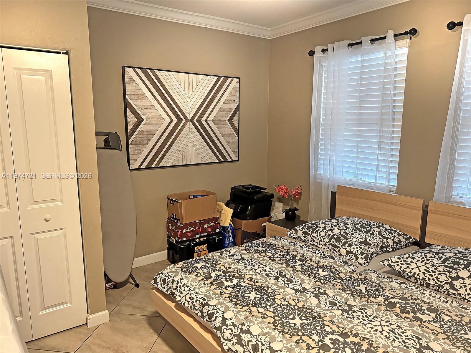 KINGMAN COMMONS - Residential