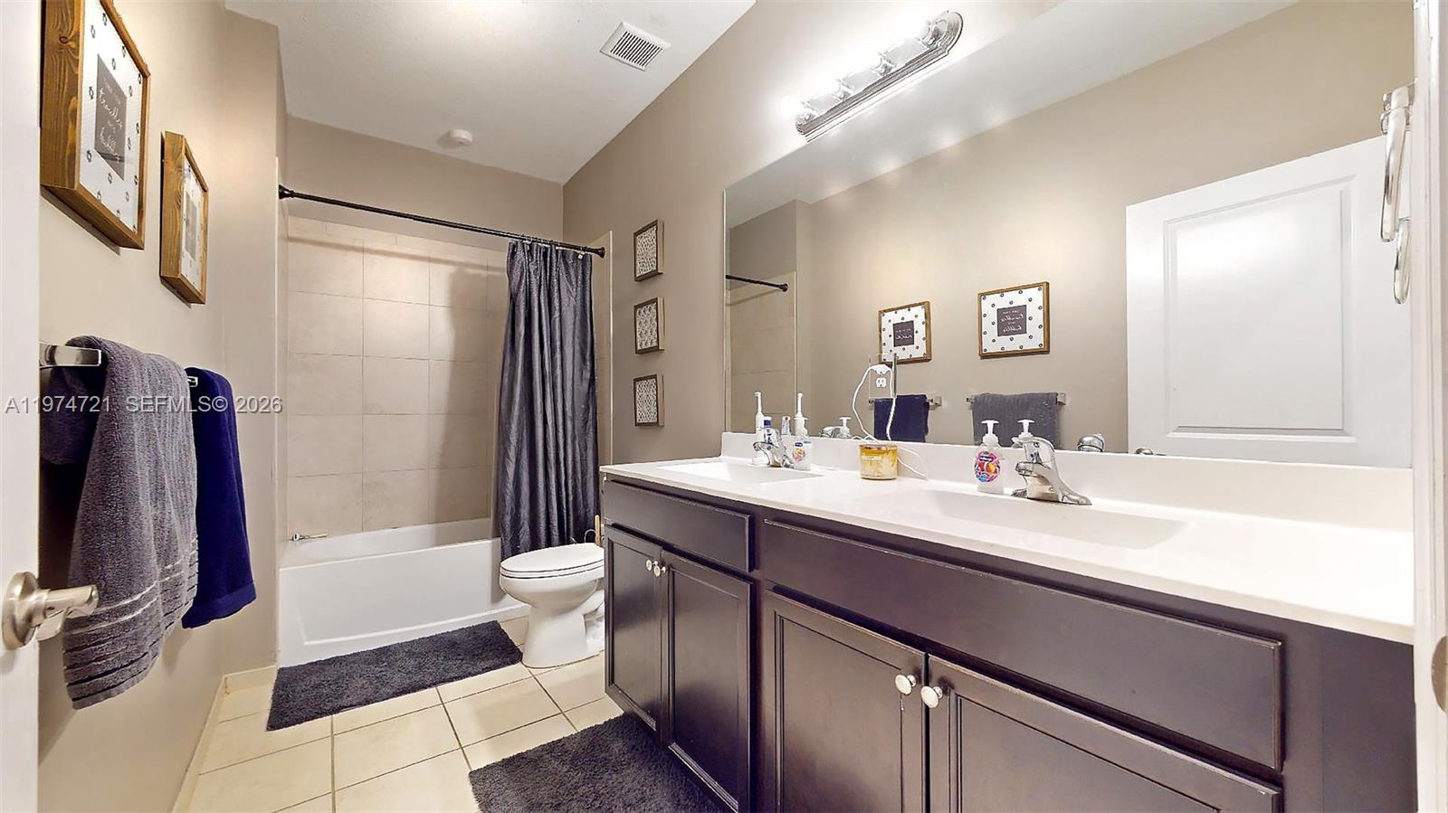 KINGMAN COMMONS - Residential