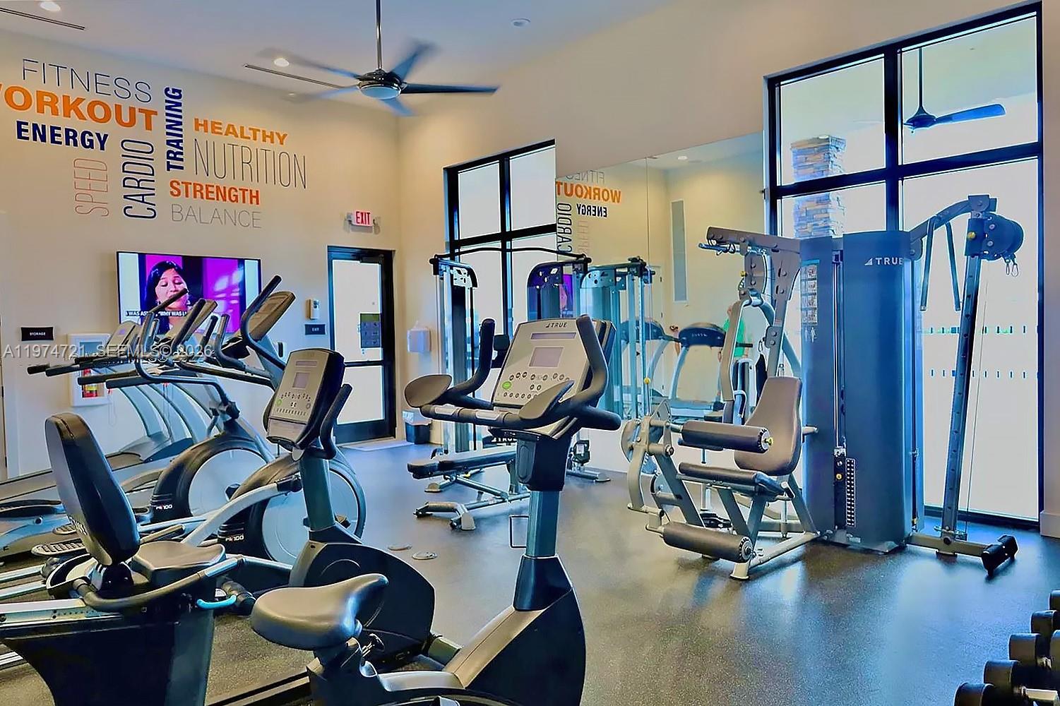 KINGMAN COMMONS - Residential